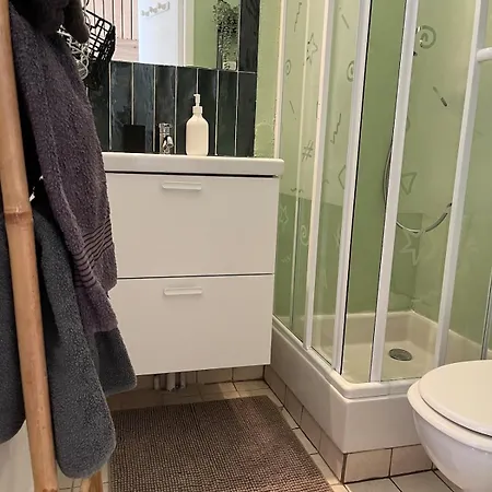 Avec Terrasse A 300 M De La Apartamento *